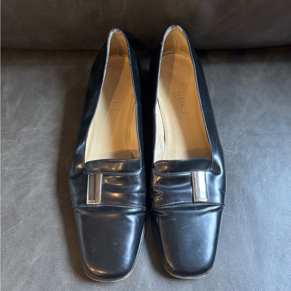 Women’s Gucci loafers. Size 7